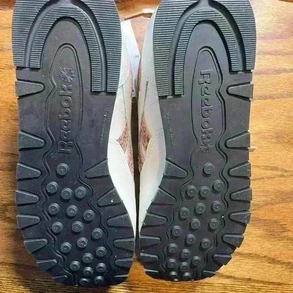 Reebok classic Chalk Leopard sneakers size 10 - Picture 3 of 3